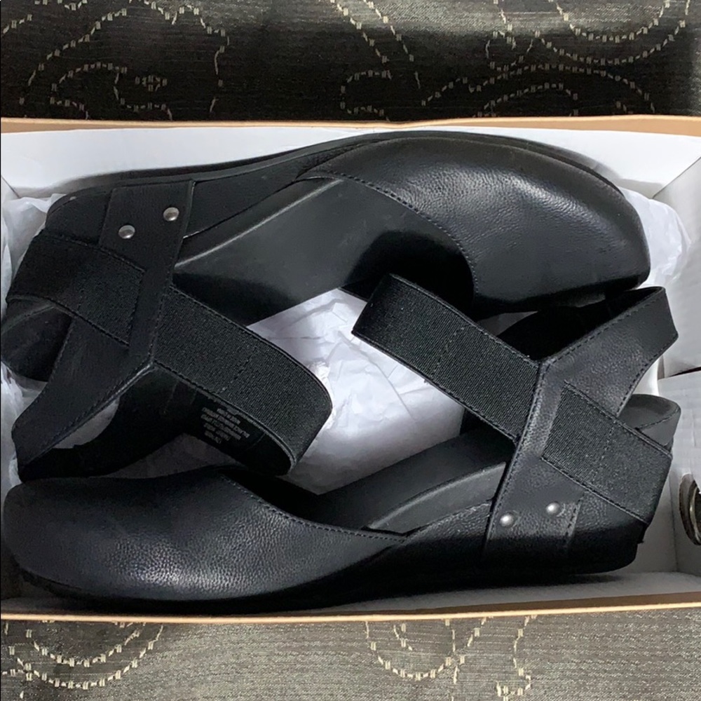 Women’s Shoes